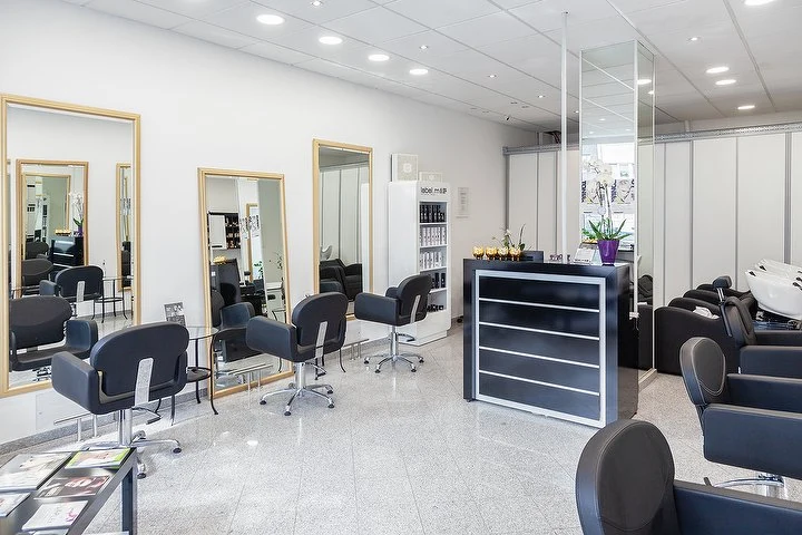 Aktiv-Styling-Kosmetik – Altstadt-Süd, Köln