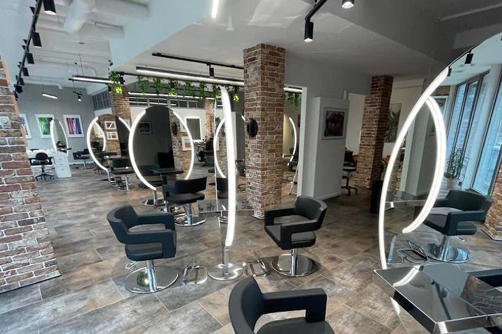 Ami Diop Hairstyling – Foto 1