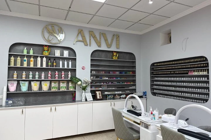 ANVI Beauty Spa & Nails Lounge – Foto 1