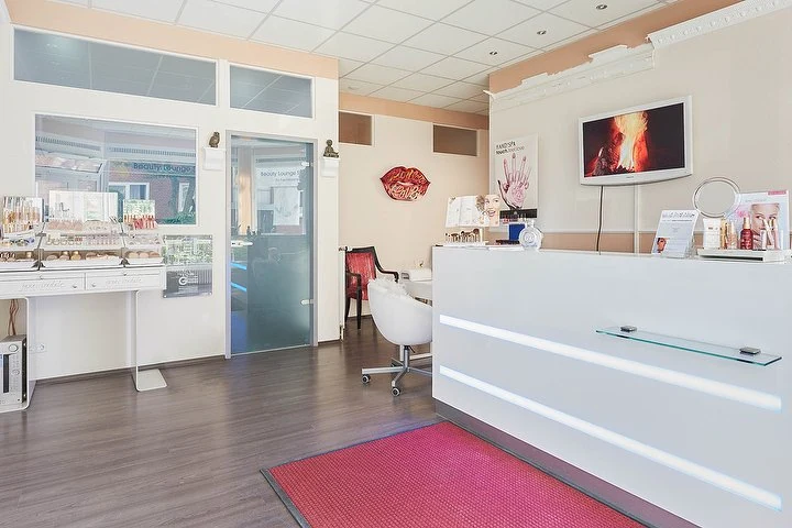 Beauty Lounge Schnelsen – Foto 1