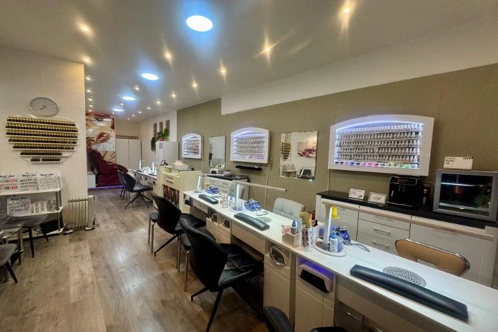 Diamond Nails Essen – Frohnhausen, Essen