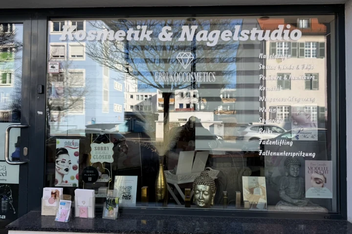 EBRUKOCCOSMETICS – Laim, München