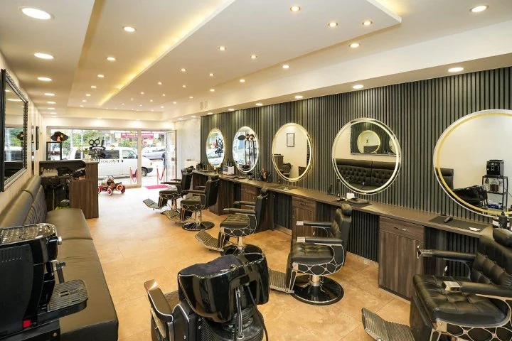 Golden Touch – Britz, Berlin