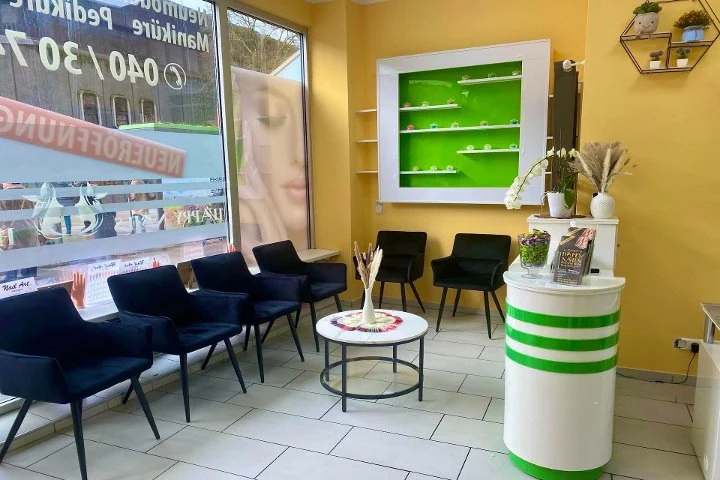 Happy Nails - Osterstraße – Foto 1