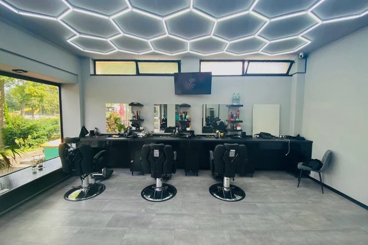 Hellrazor Barbershop – Staaken, Berlin