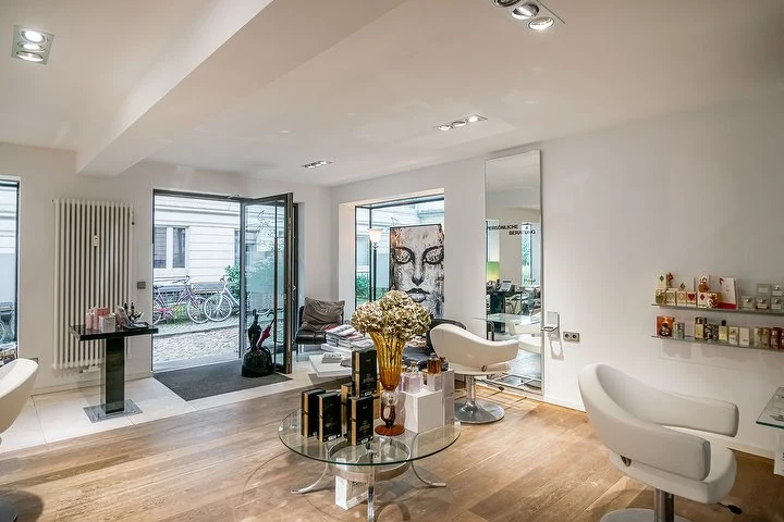 Karen Teetz Studio Extensions – Mittelweg, Hamburg
