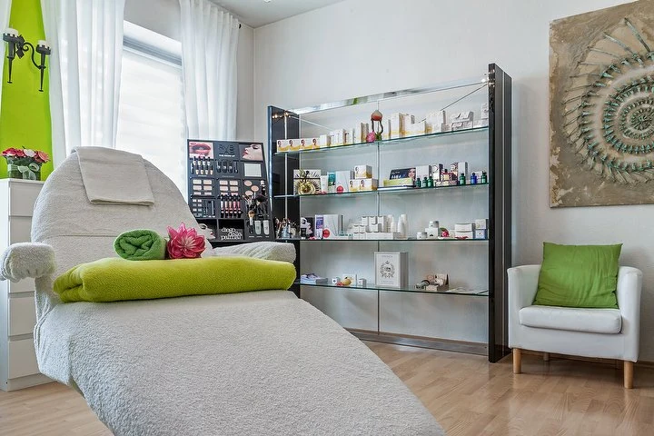 Kosmetik CP Institut – Foto 1