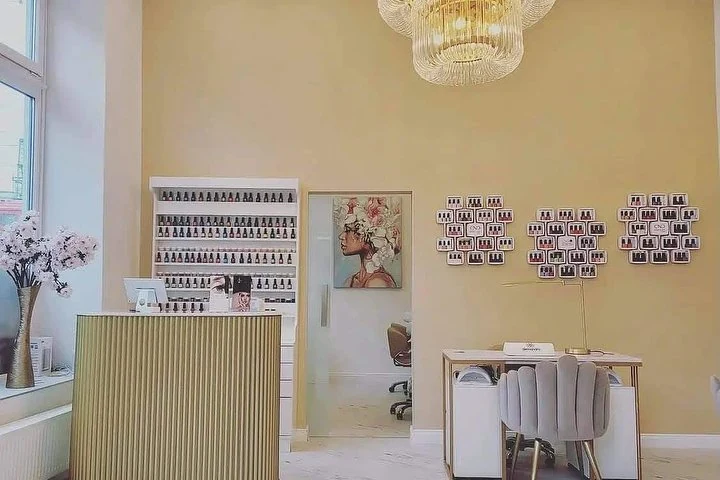 L.i.v Beauty Lounge – Foto 1