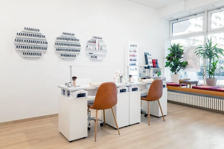 Lan Nails - Arabellapark – Bogenhausen, München