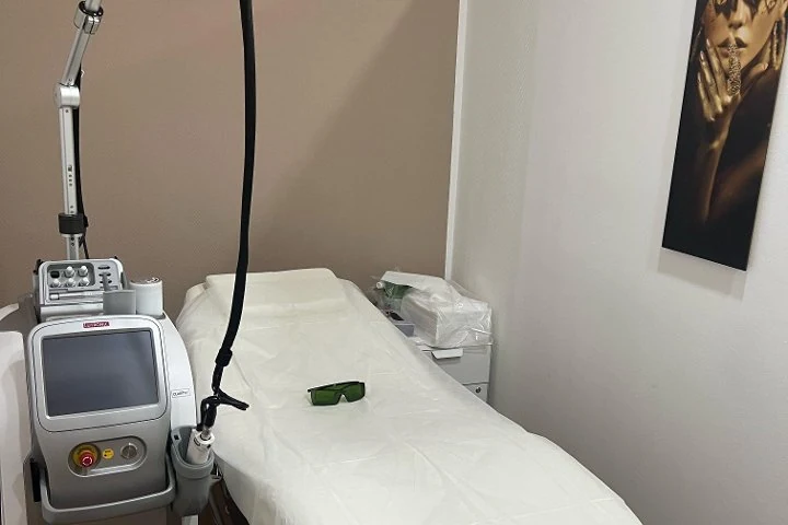 Laser & Glow Clinic – Foto 1