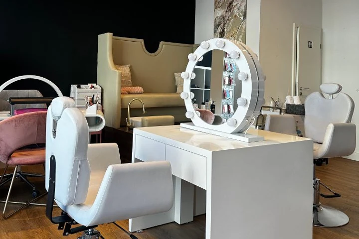 Luxury Nails by Desi – Foto 1