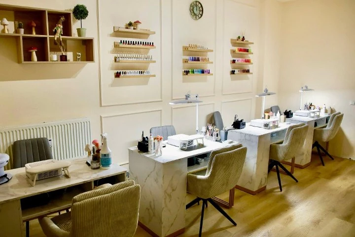 Maison de Nails – Foto 1
