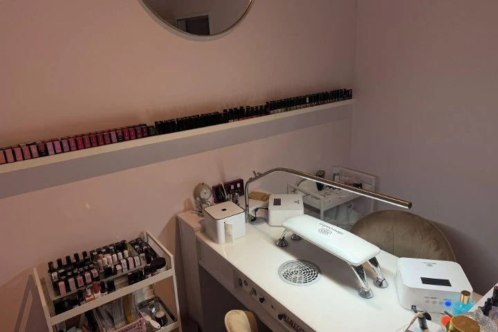 Miss Pretty Nails by Sylvie Grau – Pankow, Berlin