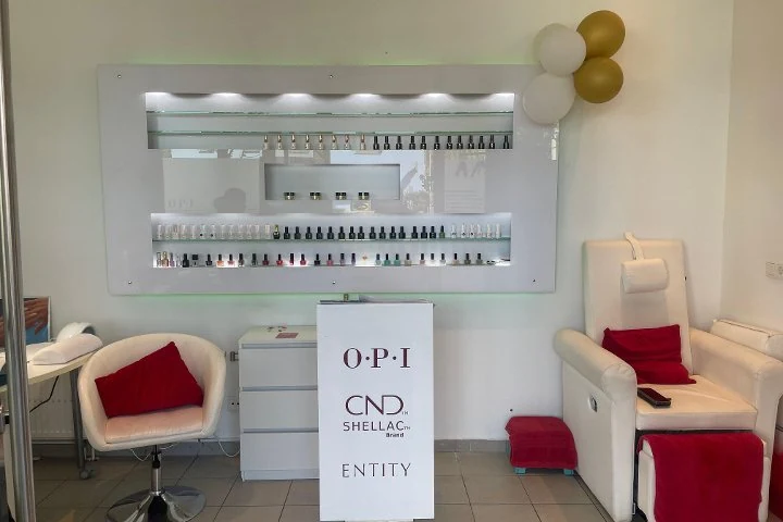 Nails & Beauty – Foto 1