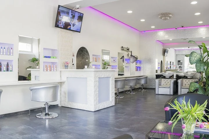 New Flair Coiffeur – Foto 1