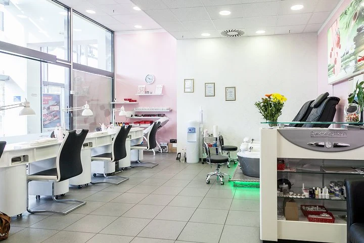 New York Nails - Streitstraße – Foto 1