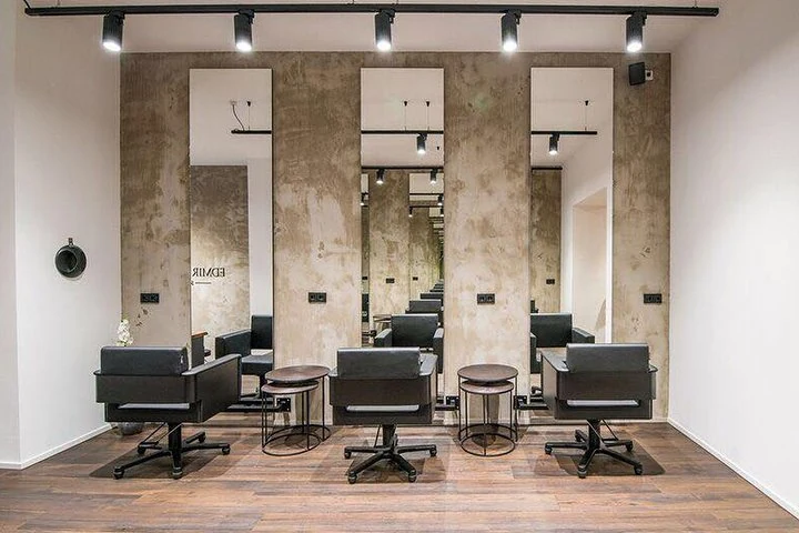 Salon Edmir Rugova – Neustadt-Nord, Köln