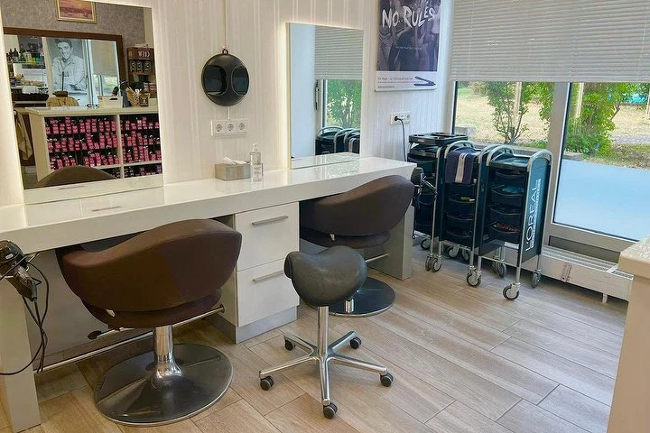 SALOONS EXCLUSIVE 3 - DENNING – Bogenhausen, München