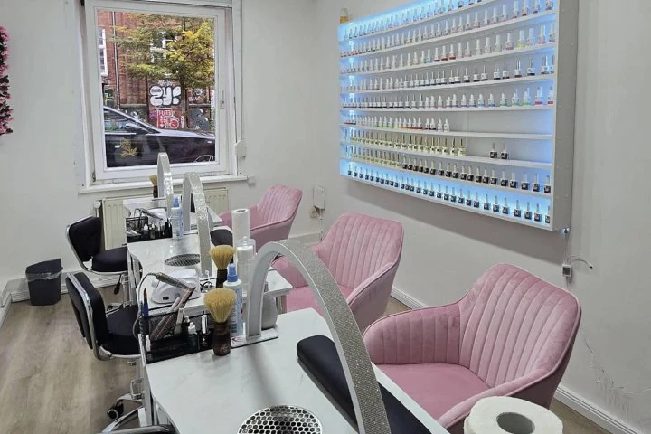 SH Nails Hamburg - Sternschanze – Foto 1