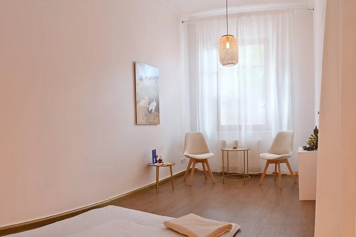 Shiatsu to fly – Weißensee, Berlin