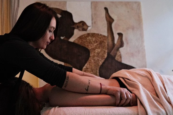 Soft Wave Somatics – Massage, Sound & Holistic Relaxation – Friedrichstraße, Berlin