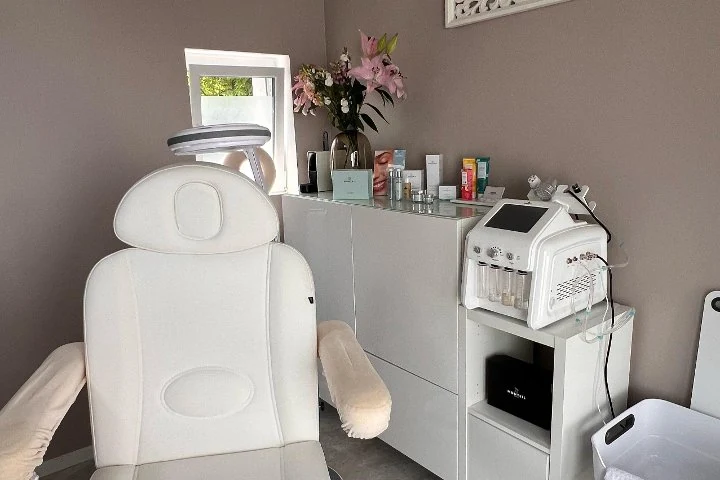 Studio100 Cosmetics – Schonnebeck, Essen