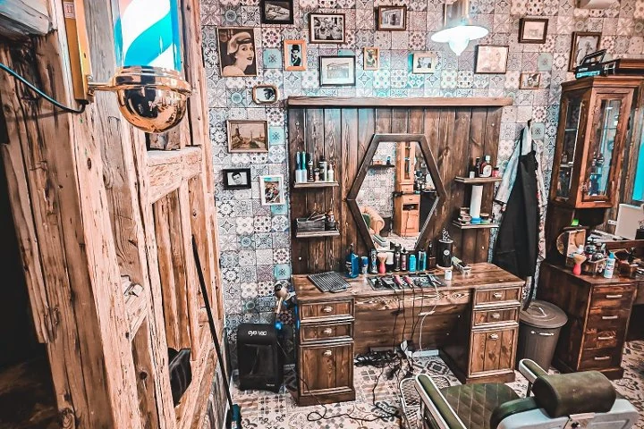 The Dirty Hairy Barbershop – Innenstadt, Frankfurt am Main