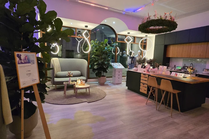 WELLNESSfee Leipzig | Kosmetik . Beauty . Head Spa . Friseur – Foto 1