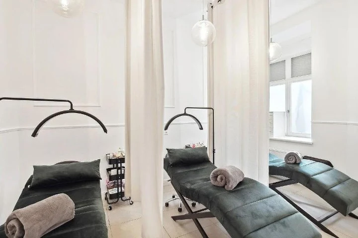 Wimpernfee & Nagelfee – Boxhagener Platz, Berlin