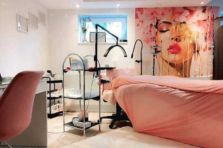 Wimpernstudio Lenasaugenblick – Frittlingen, Baden-Württemberg