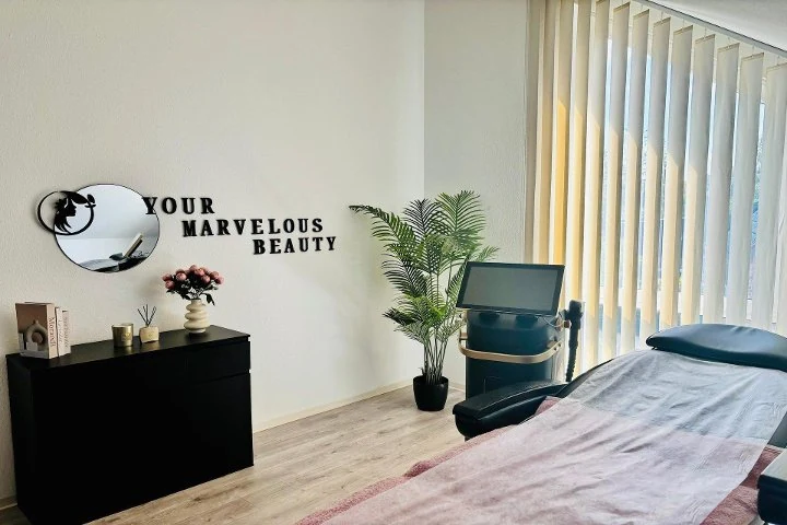 Your Marvelous Beauty – Buckow, Berlin